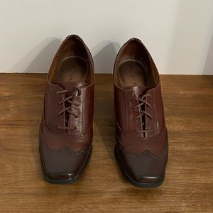 Naturalizer Wingtip boots